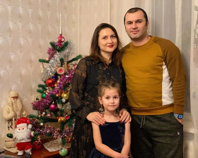 Evliliklərinin 10 ili geridə qaldı