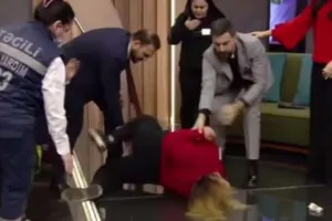 Zaurun verilişində huşunu itirdi