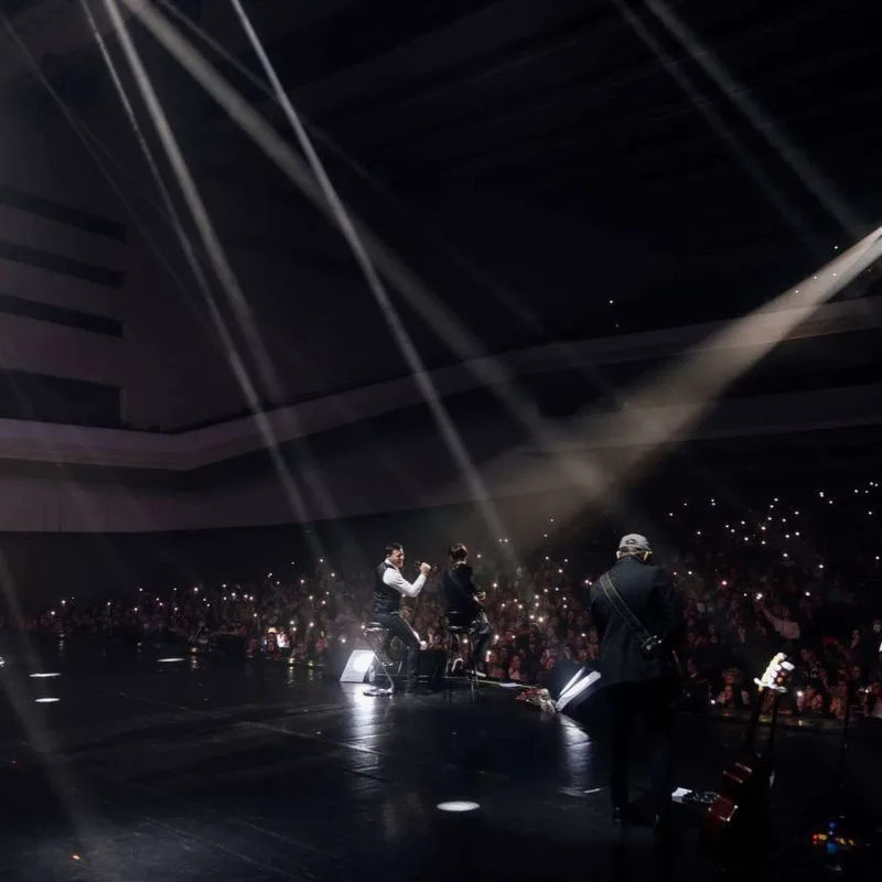 Emindən ənənəvi addım!