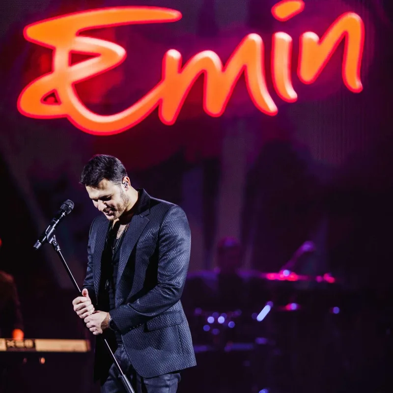 Emindən ənənəvi addım!