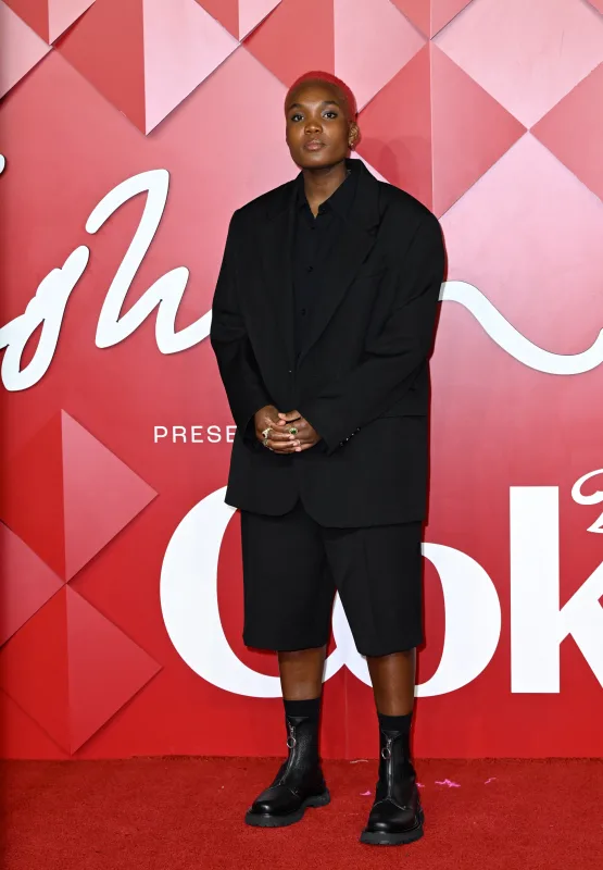 “Fashion Awards”da rəngarəng qırmızı xalı