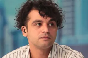 “Aktrisalar, nəyin paxıllığın edirsiniz?”