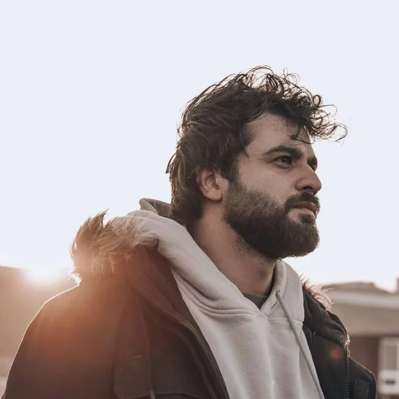 “Aktrisalar, nəyin paxıllığın edirsiniz?”