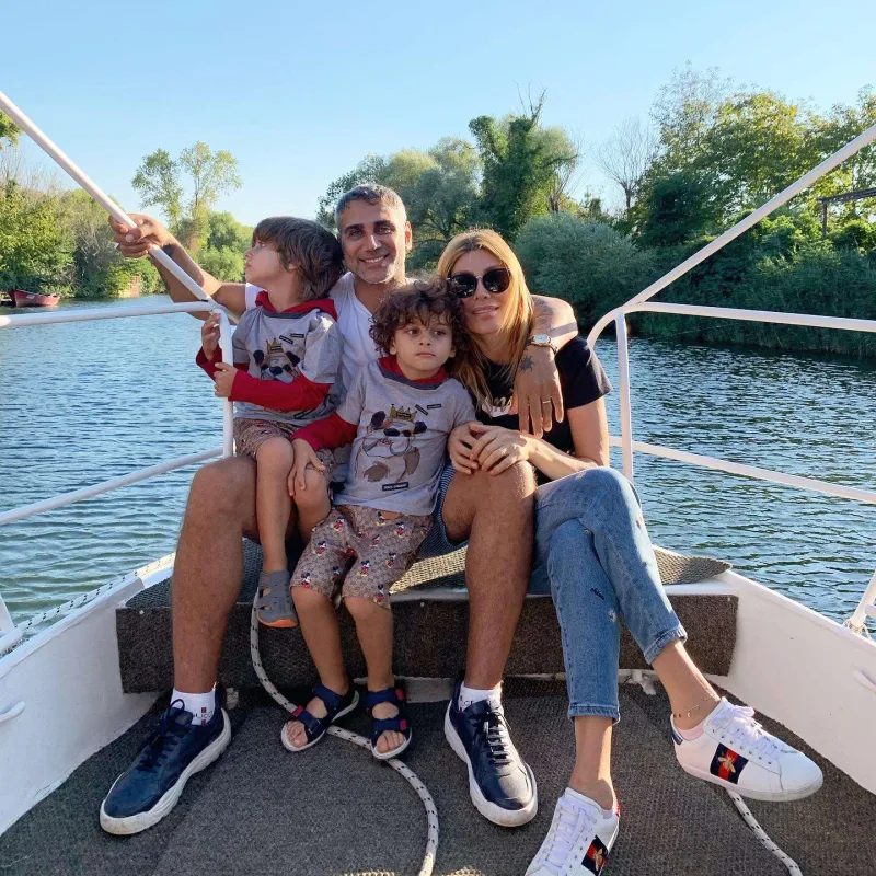 “Getdim, atamın otağında katibəsini gördüm”