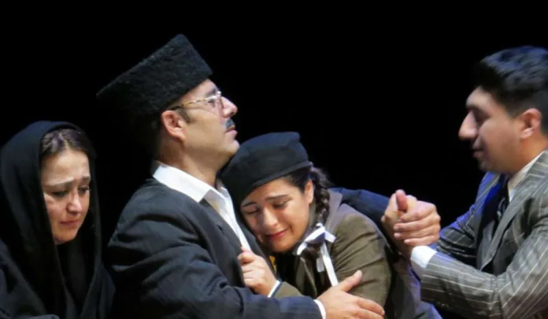 Mədəniyyət Nazirliyi tamaşa qəbulu elan edir