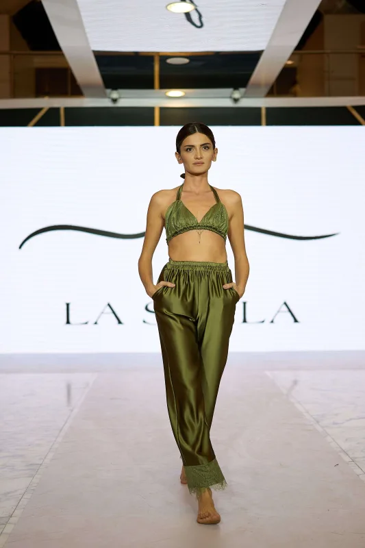 Azərbaycan Moda Həftəsinin diqqətçəkənləri...