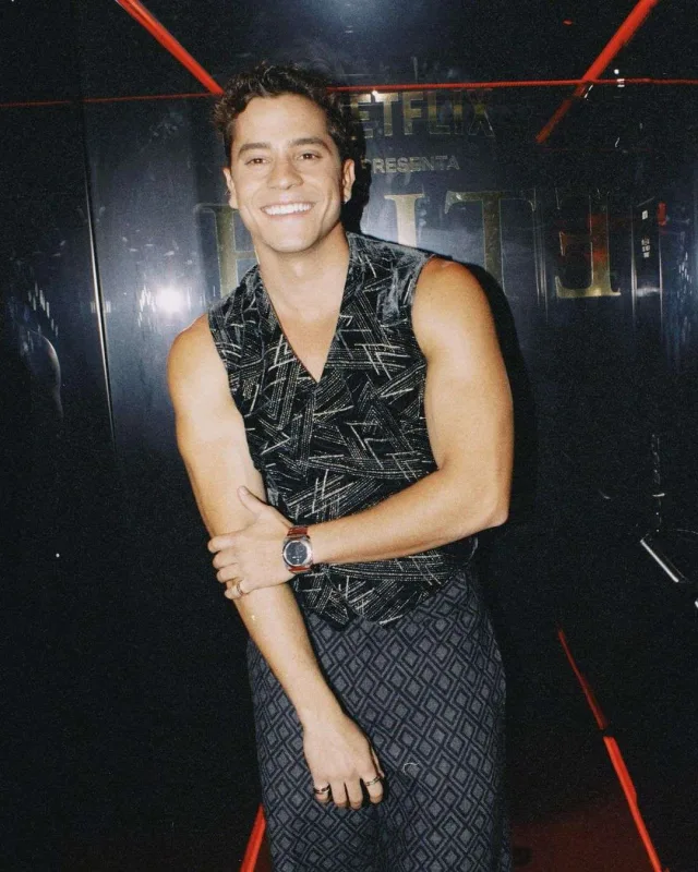 “Elite”in partisi oldu