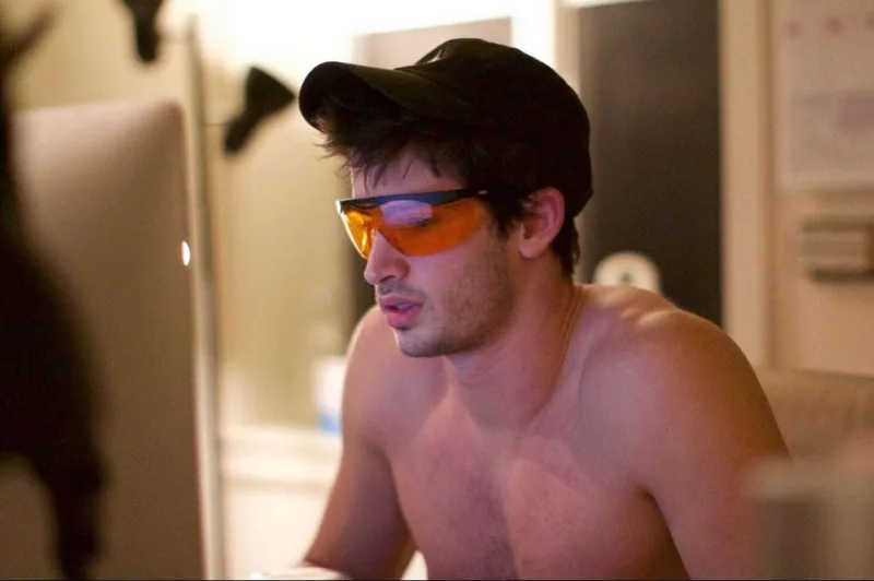 Kamila biznesmenlə görüntüləndi