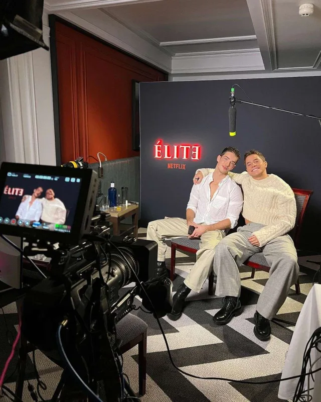 “Elite”in partisi oldu