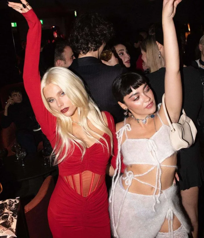 “Elite”in partisi oldu