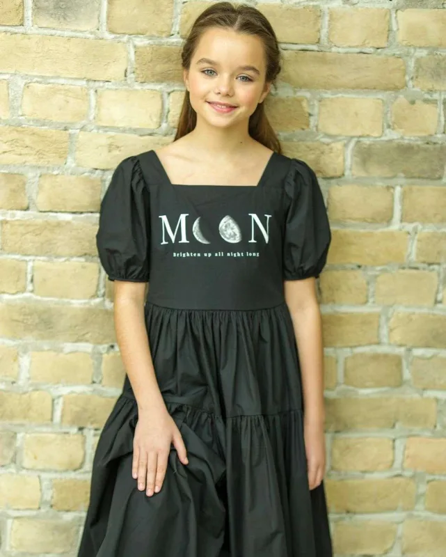 “Dünyanın ən gözəl qızı” böyüdü!