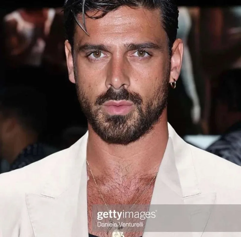 Canla Mikelle bir arada