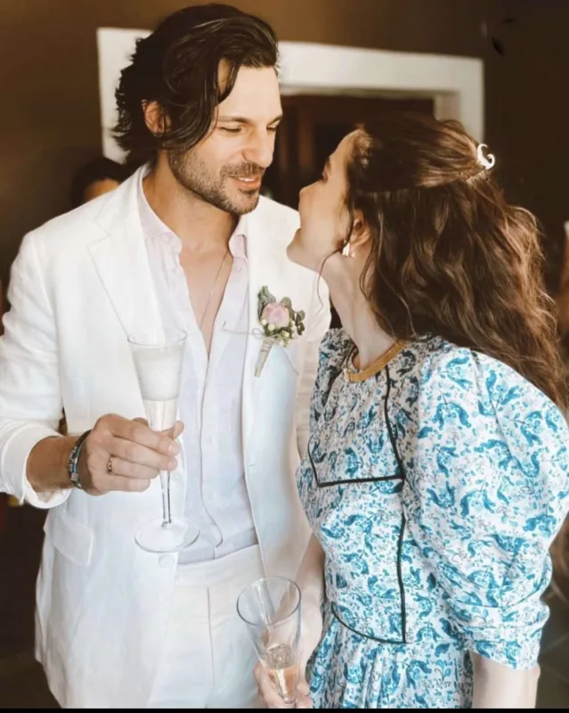 Serkan Özgeni ailəsindən istədi!