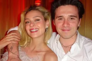 İldönümlərini yarıçılpaq fotolarla qeyd etdilər