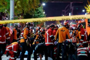 Koreyada “Halloween”də onlarla insan öldü