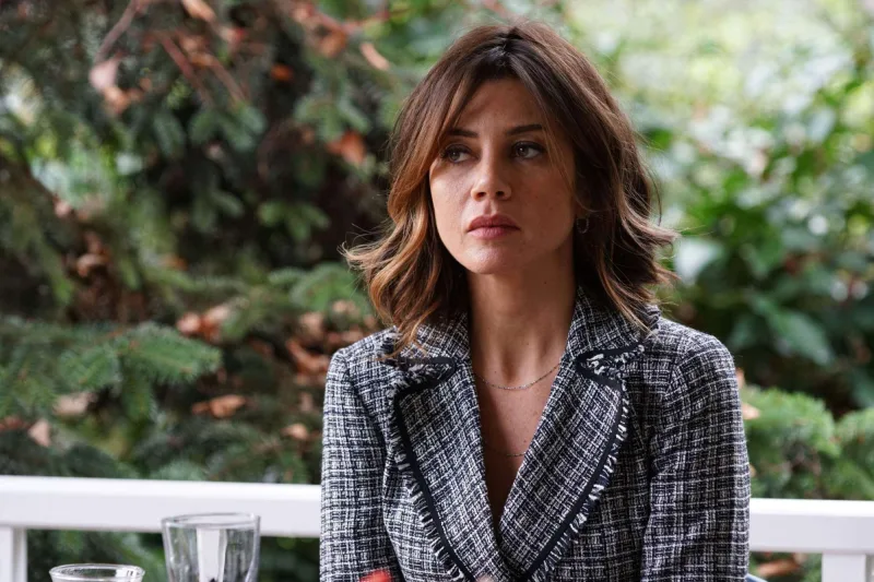 “Ufak tefek cinayetler”in davamı çəkilir