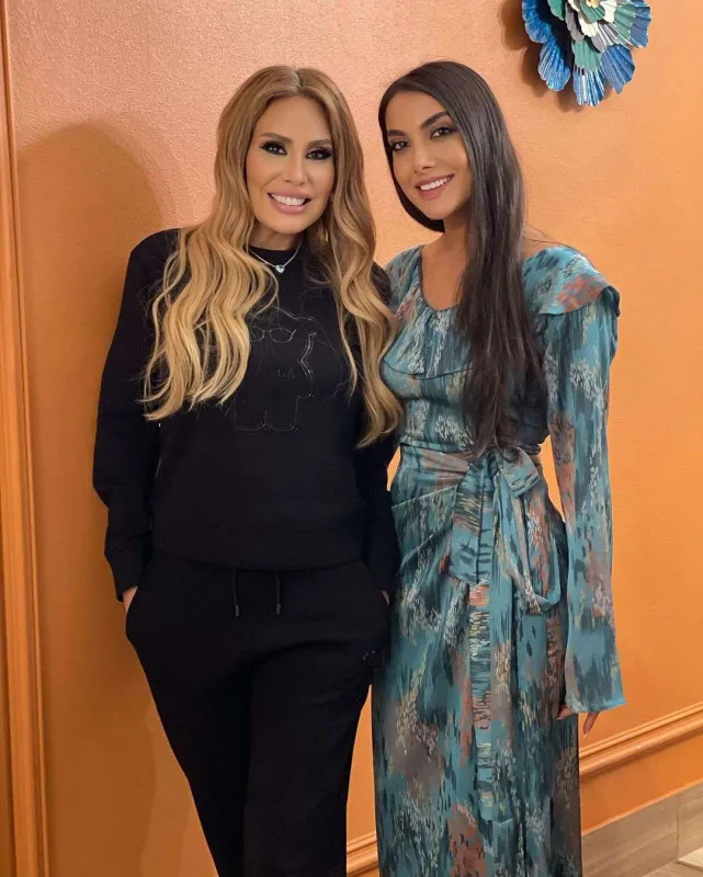 Sevil və Sevinc Linetlə görüşdü