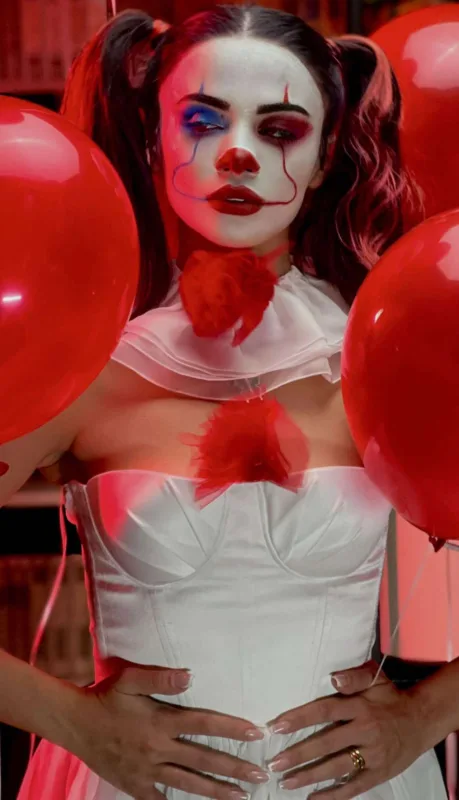 Tanınmışlar “Halloween” üçün dəyişdilər