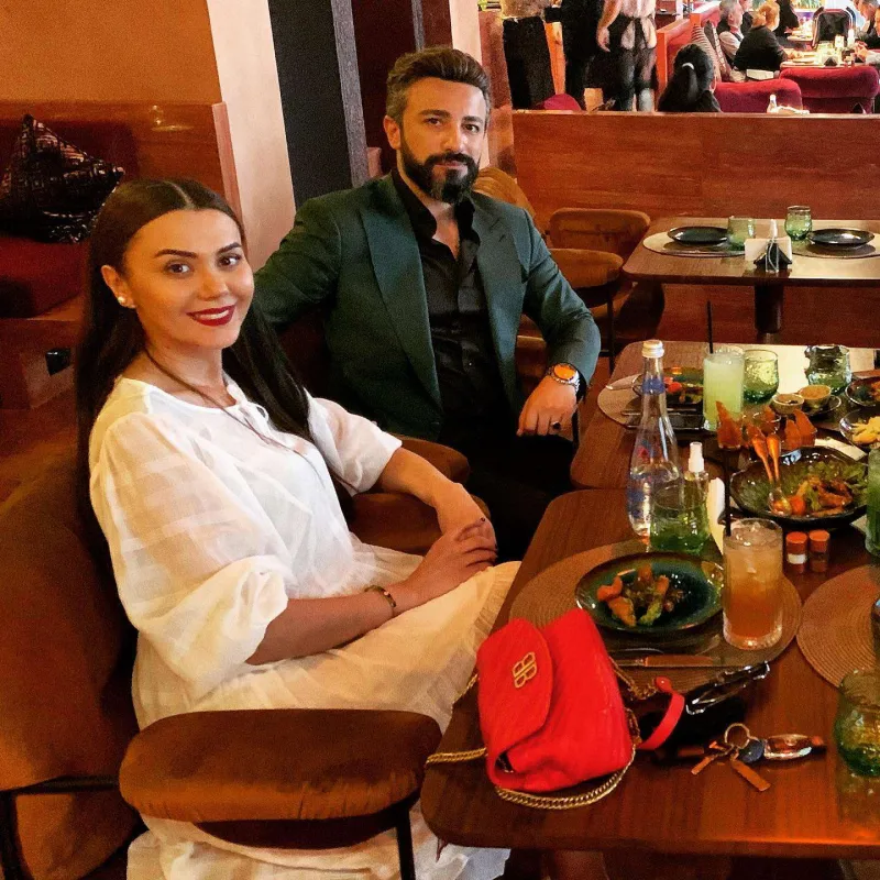 “Oksana qısqancdır, amma bəlli etmir”