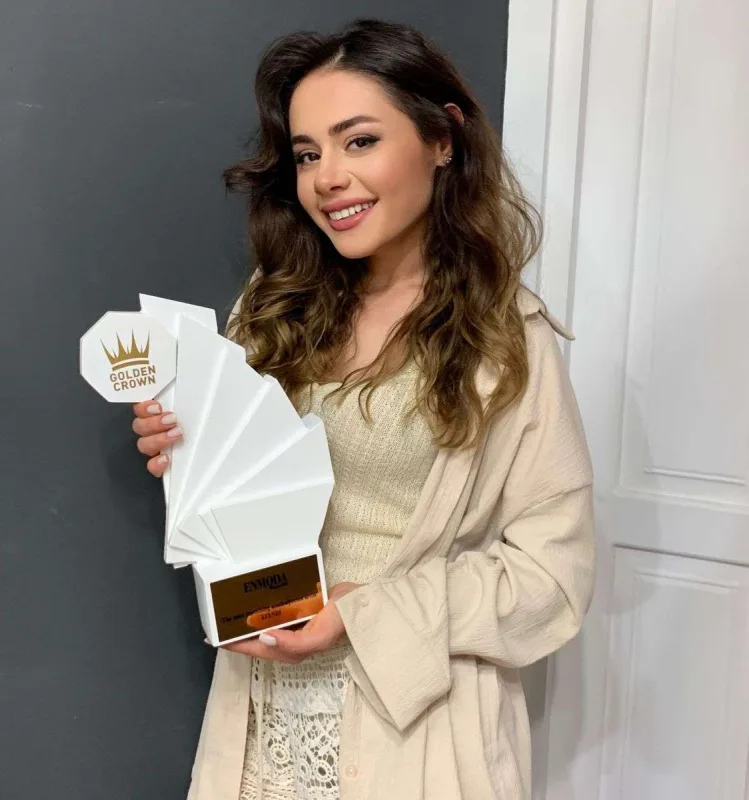 Samirə Kiprdə mükafat aldı