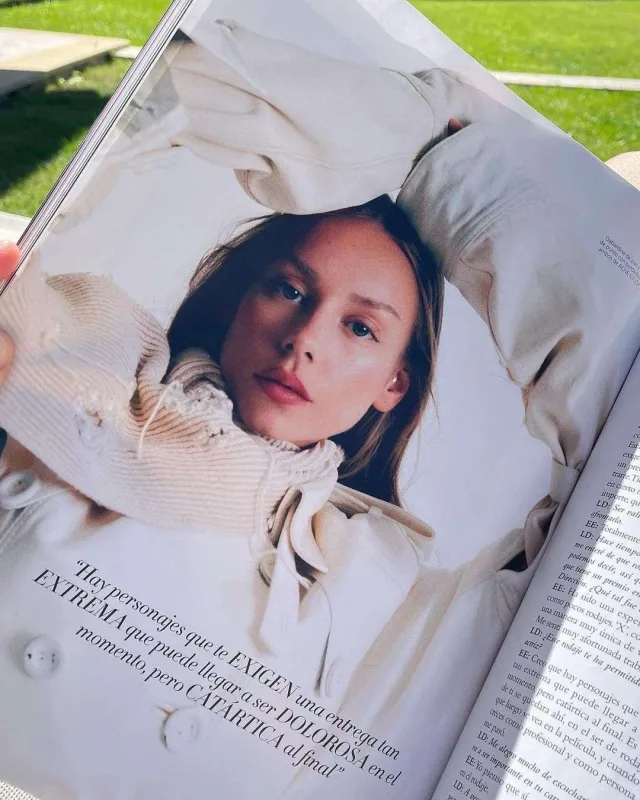 “Harper's Bazaar”ın siması oldu
