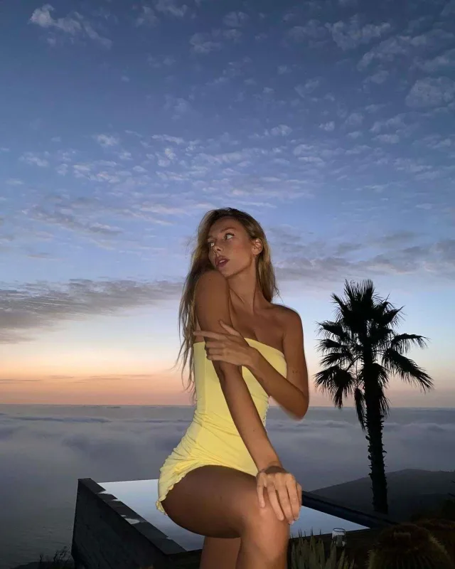 “Harper's Bazaar”ın siması oldu