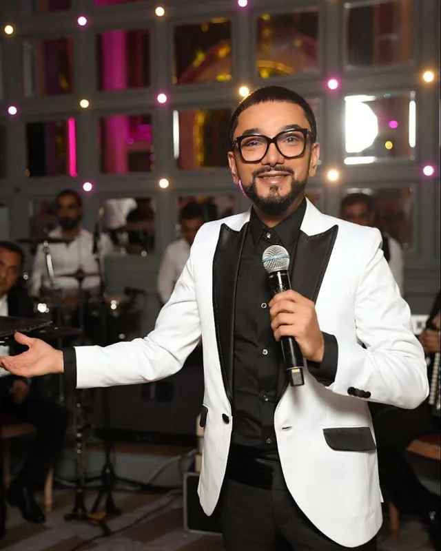 “Dostluqların dağılmasına “zəhrimar pul” səbəb oldu”