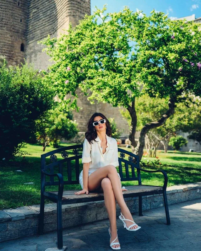 Nəsrinin Bakı paylaşımları