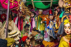 Yoxlama aparılan Kukla Teatrında gözlənilməz konfrans