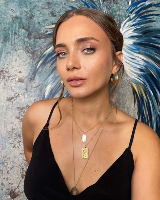 Damlanın çimərlik keyfi