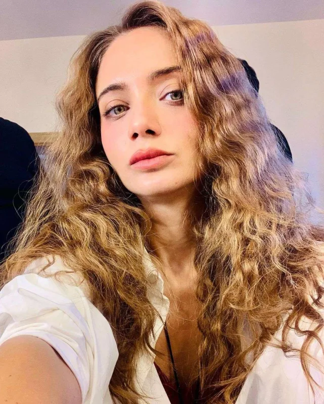 Damlanın çimərlik keyfi