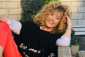 Alla vətəninə qayıtdı