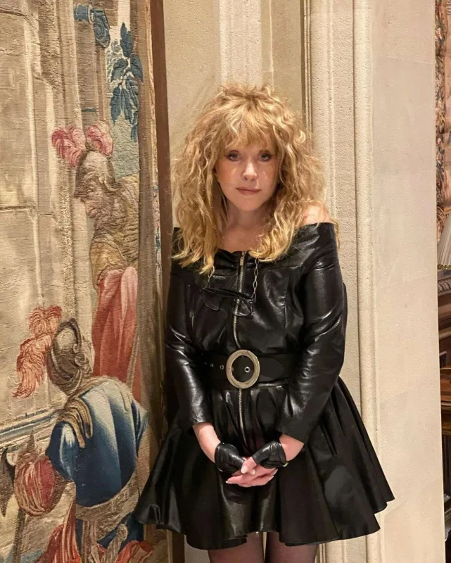 Alla vətəninə qayıtdı