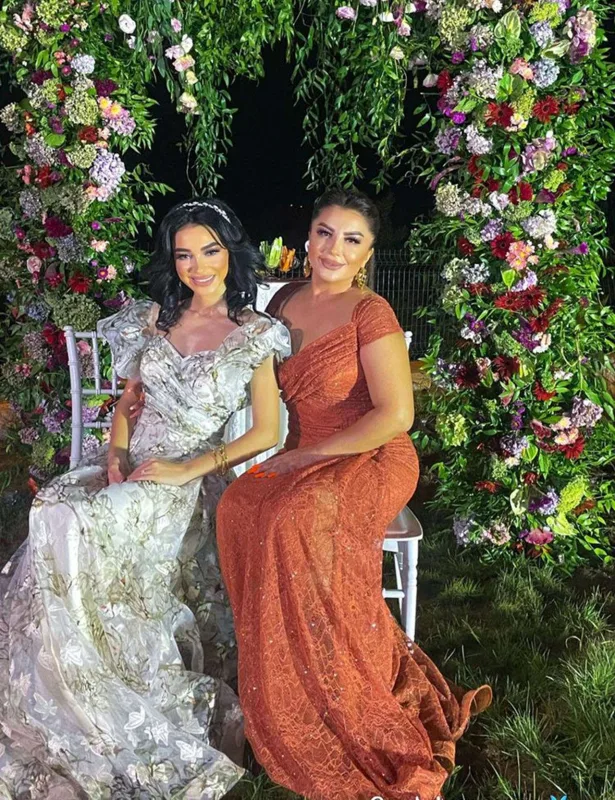 Türkiyədə qızına nişan etdi