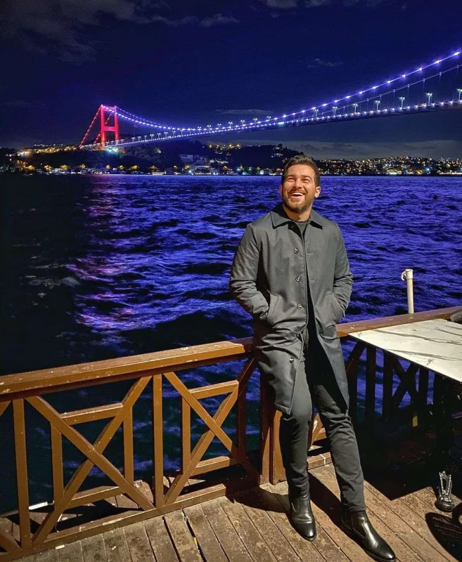 Tiktokerlərin tələbələrlə görüşü tənqid edildi - VİDEO