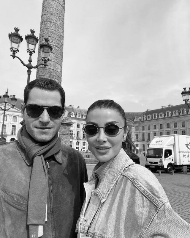 Sevgilisini buna görə paylaşmır