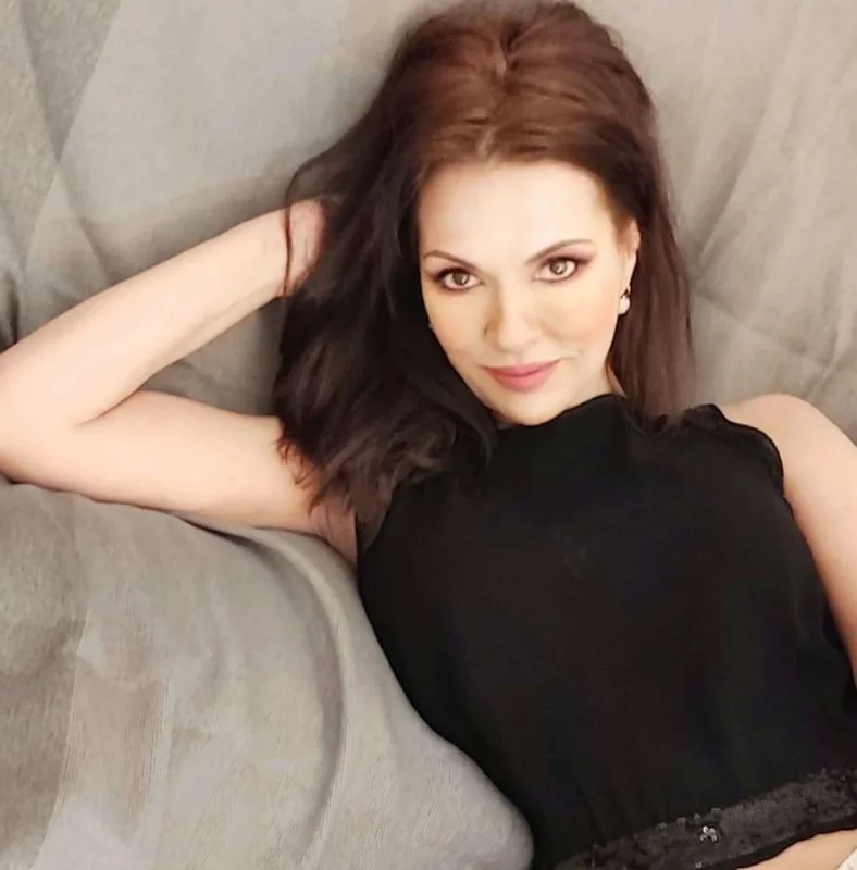 Yaşının vurğulanmasını qadağan etdi