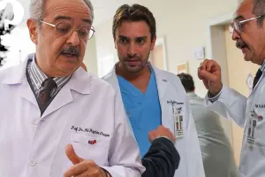 Türk serialında ana dilimizdə danışan obraz!