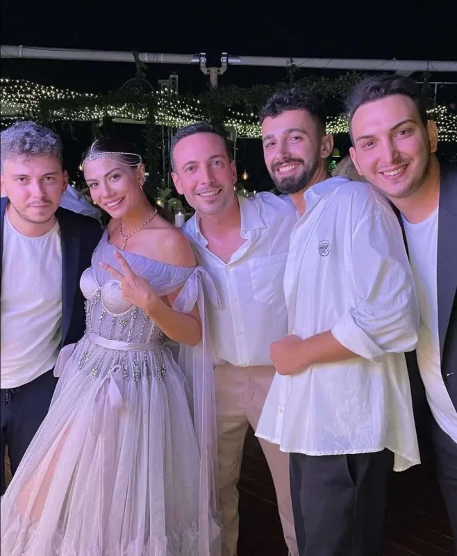 Oğuzhanla Demetin toyundan görüntülər