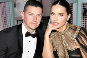 Adriana oğlunun üzünü ilk dəfə göstərdi