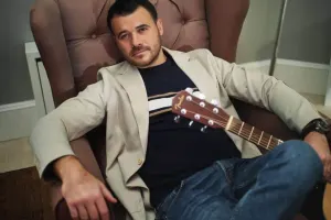 Eminin adı ilə fırıldaqçılıq etdilər