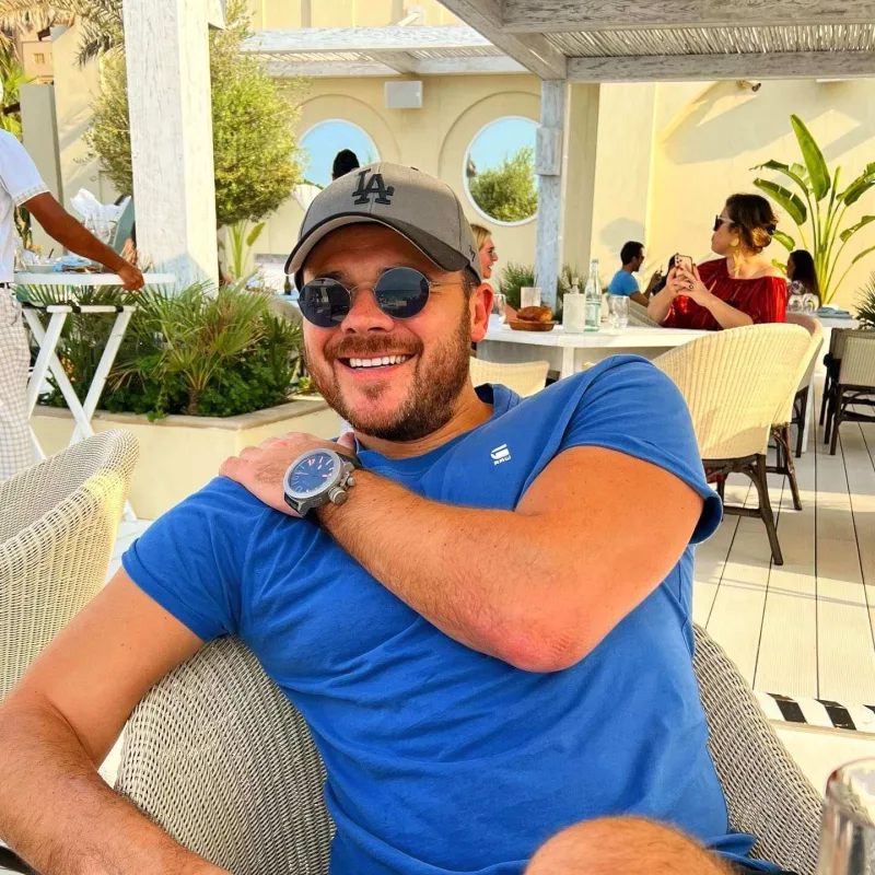 Eminin adı ilə fırıldaqçılıq etdilər