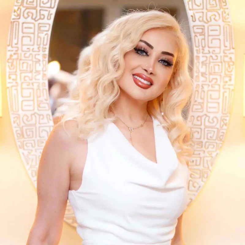 Xalq artistini Merilinə bənzətdilər