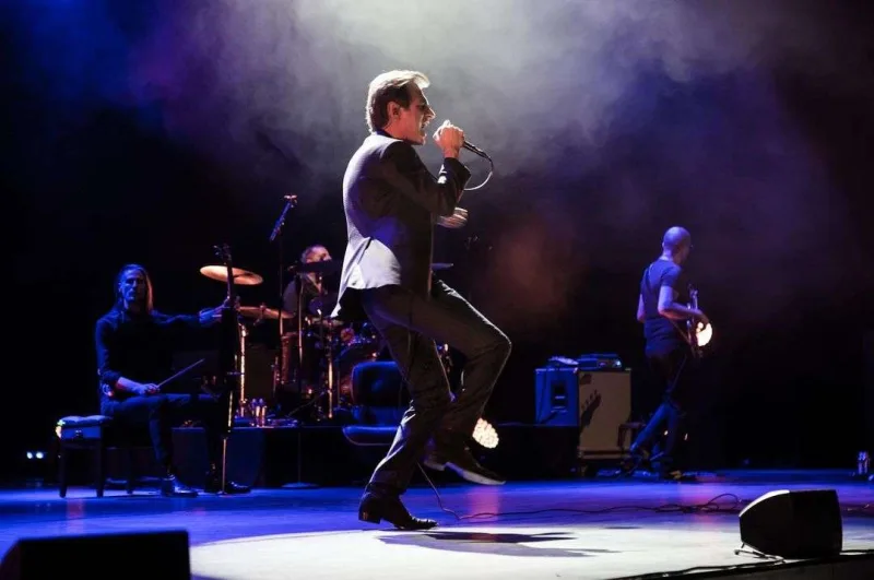 Qazandığı 17 milyona ev alacaq