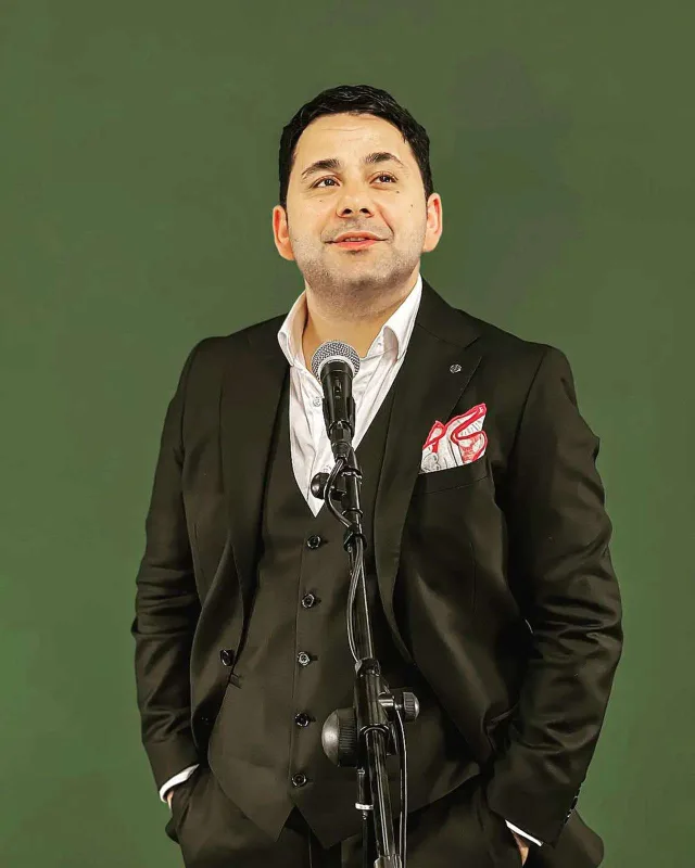 Bodrumdakı villasını nümayiş etdirdi