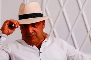 Nazim sənətdən getmək istəyir