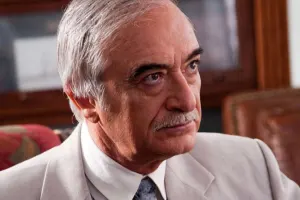 Polad Bülbüloğlu Faiqin ifasına rəqs etdi - Video