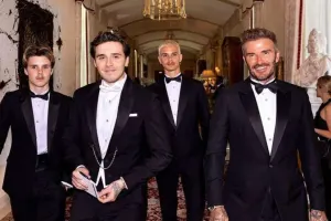 Bekhem oğlanlarına mirasla bağlı sənəd imzalatdı