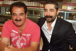 Qəza yerinə gələn oğlunu “artist” adlandırdı