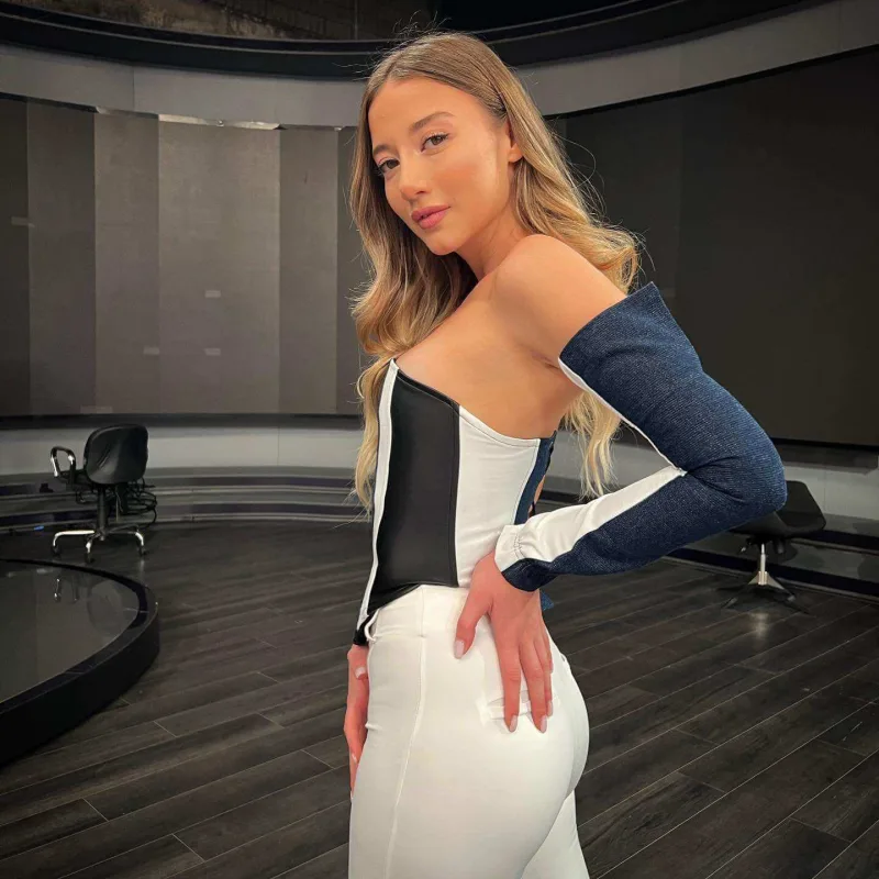 Eşq yaşadıqlarını təsdiq etdi